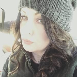 Meet your Posher, Dara